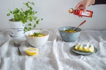 Neito rapsiöljy | Finnish rapeseed oil | Thai chicken soup Recipe | on Due fili d'erba | Two blades of grass | Photos and Recipe by Thais FK