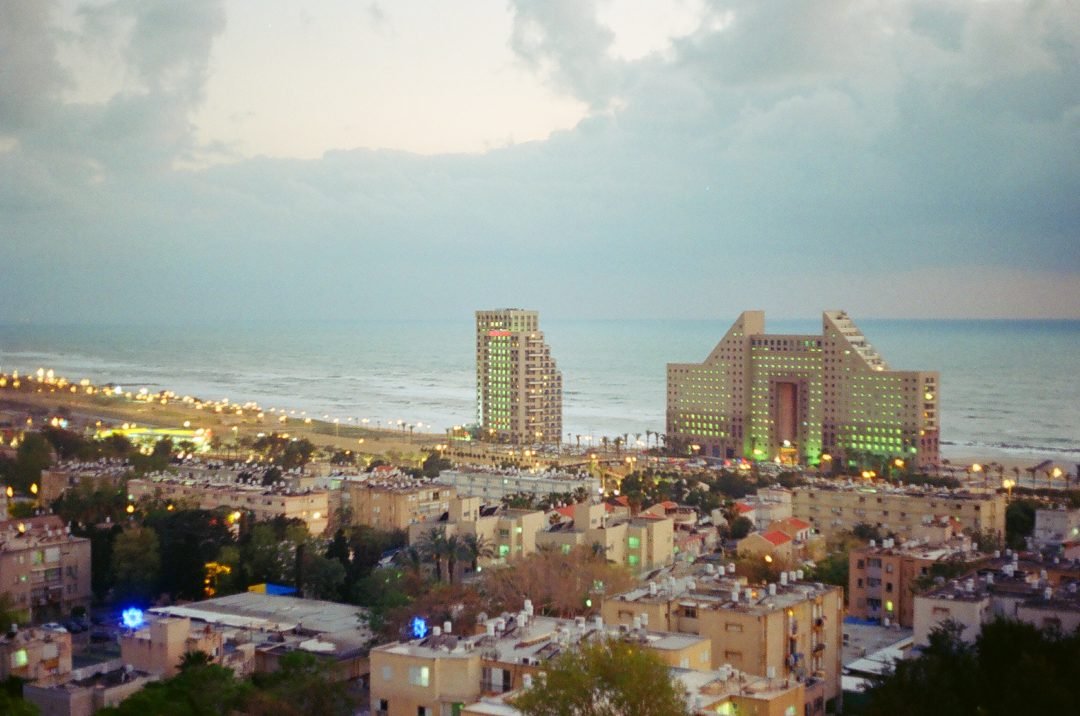 Visit Israel: Haifa mini guide | on Due fili d'erba | by Thais FK & Klaus K.