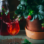 Splash Photography - Zero-Waste Strawberry Juice - Adagio Blog by Thais FK